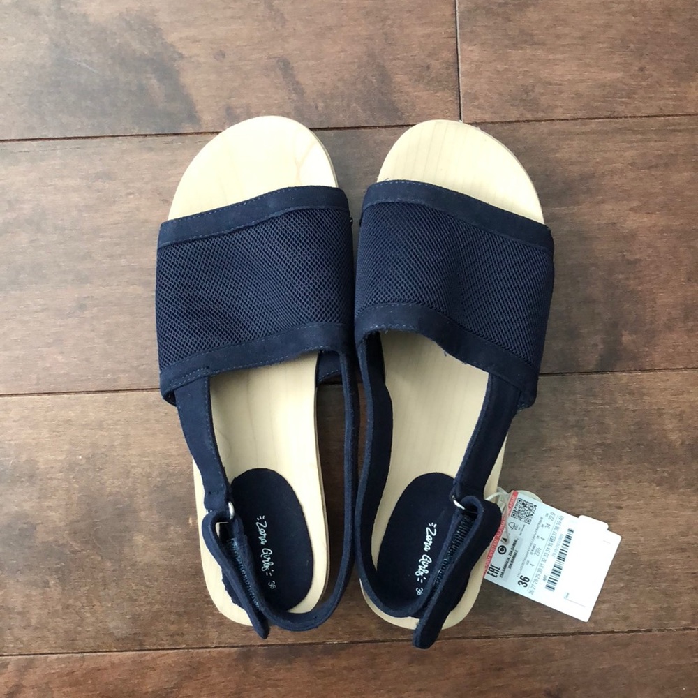 Zara Girls NWT sandals